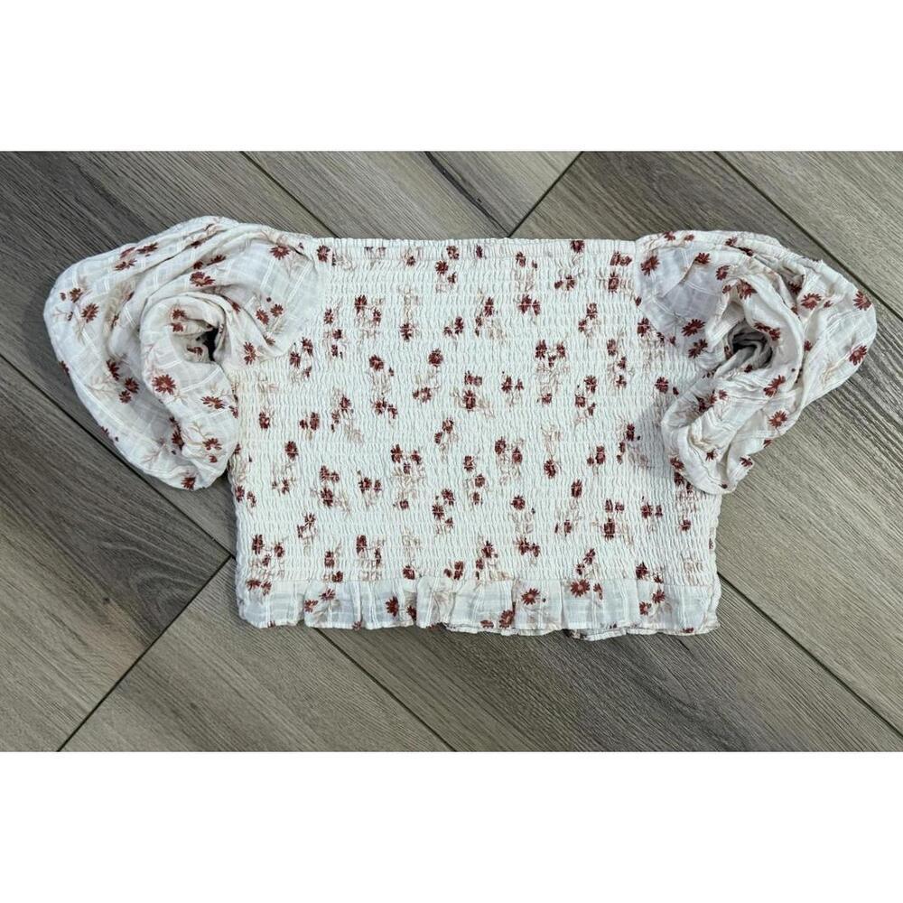 American Eagle Top Womens Large White Floral Smocked Puff Sleeve Crop Shirt - Picture 3 of 6